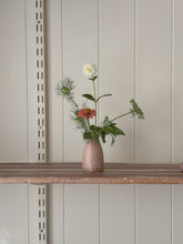 Load image into Gallery viewer, bud vase 664 - one of a kind - peach