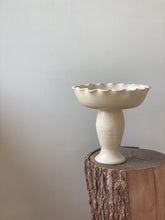 Load image into Gallery viewer, ruffle pedestal bowl 34 - toi toi