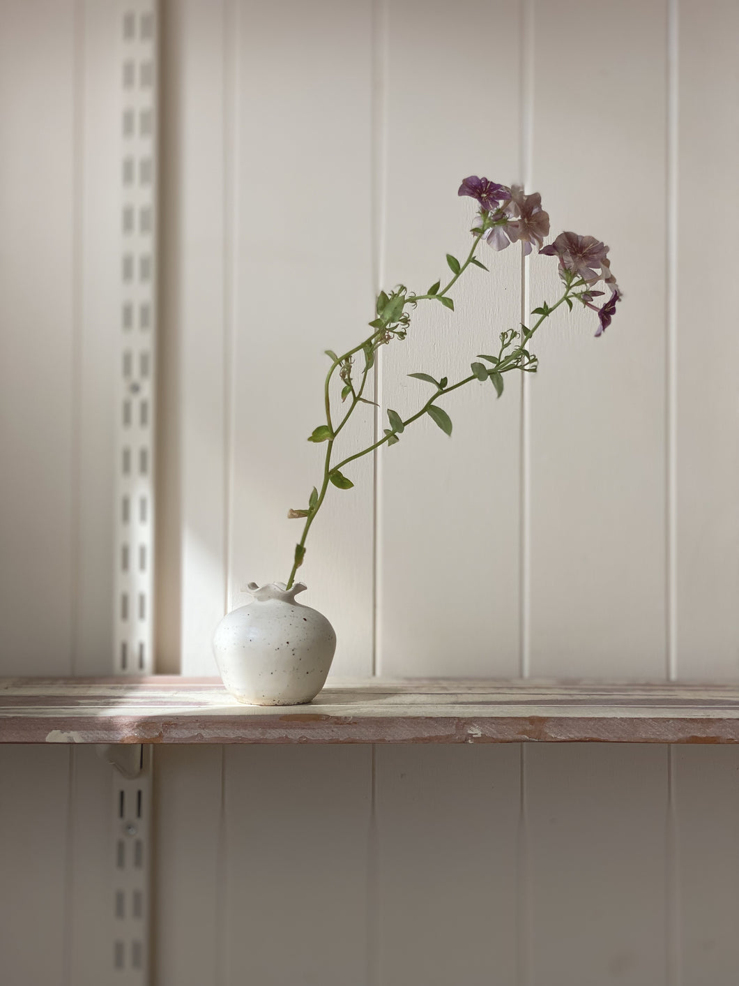 ruffle bud vase 618 - one of a kind - white