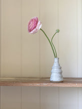 Load image into Gallery viewer, bud vase 488 - one of a kind - cloud
