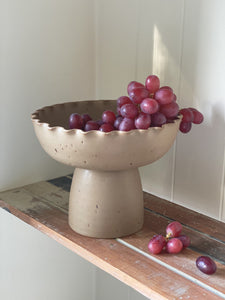 ruffle pedestal bowl 29 - walnut