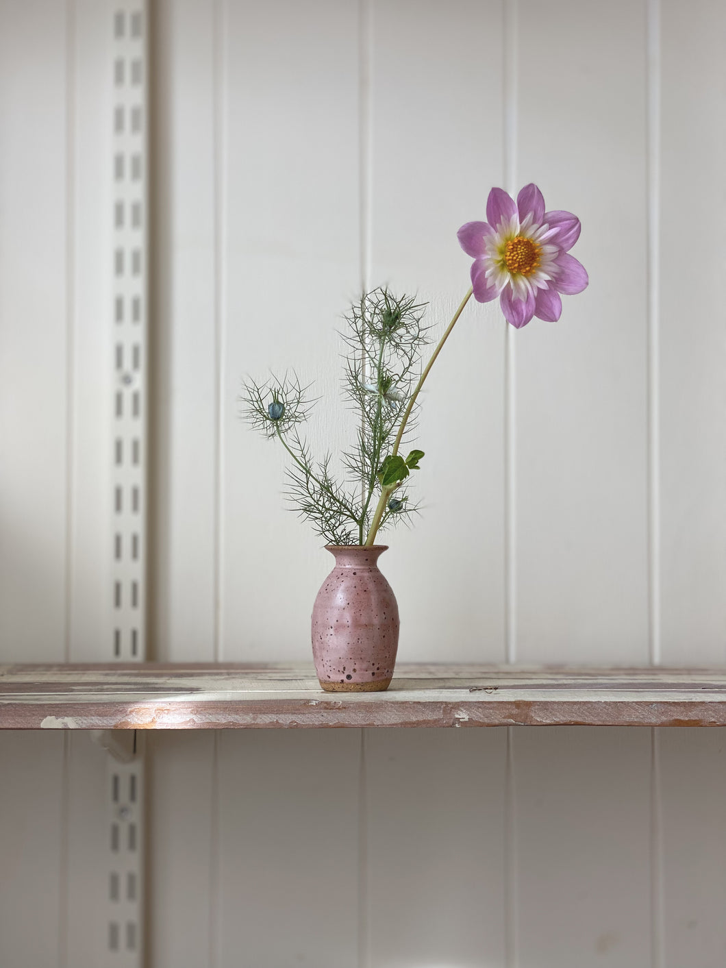 bud vase 607 - one of a kind - rose