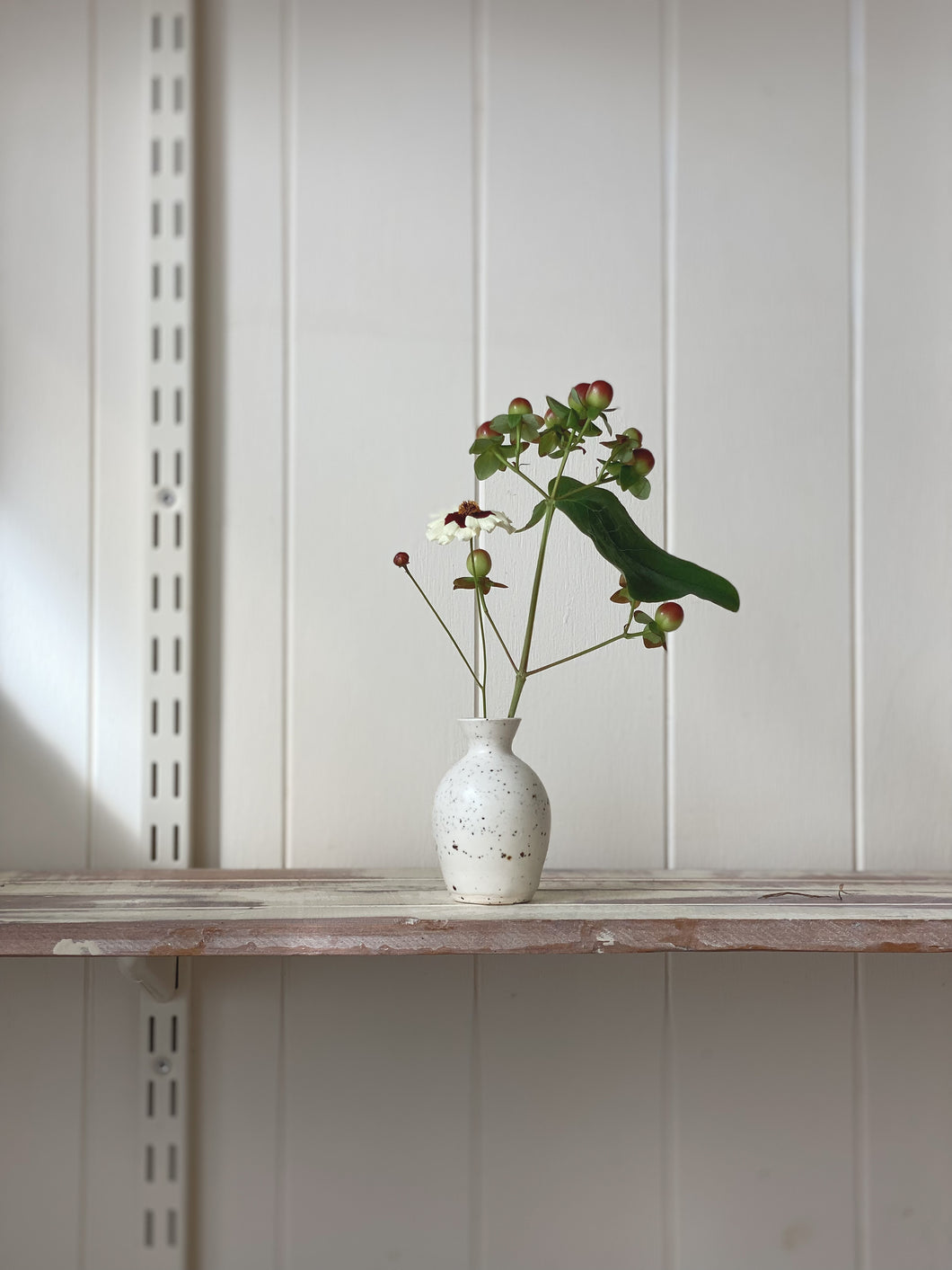 bud vase 617 - one of a kind - white