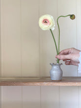 Load image into Gallery viewer, bud vase 498 - one of a kind - sea blue

