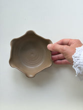 Load image into Gallery viewer, Mini bowl - moss
