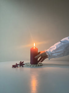 scalloped candleholder - toi toi - large
