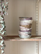 Load image into Gallery viewer, Mini bowl - grape ruffle
