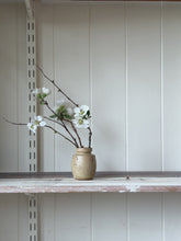 Load image into Gallery viewer, bud vase 695 - one of a kind - pear
