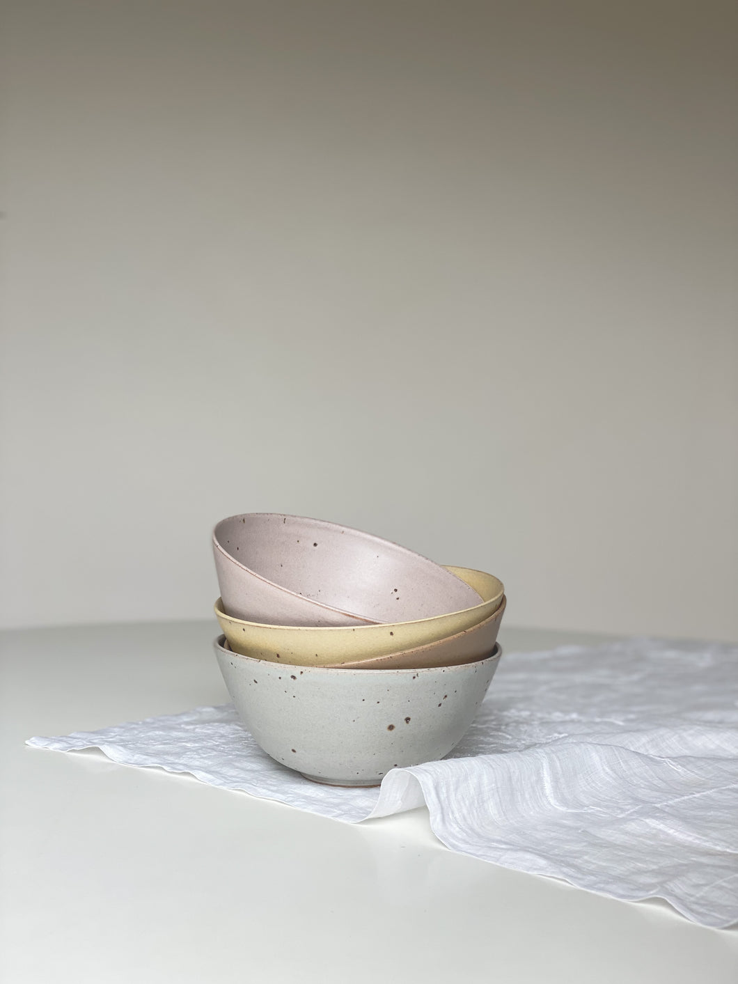 Set of 4 breakfast bowls - everyday range