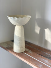 Load image into Gallery viewer, ruffle pedestal bowl 28 - toi toi raw
