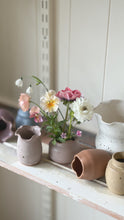 Load image into Gallery viewer, bud vase 695 - one of a kind - pear
