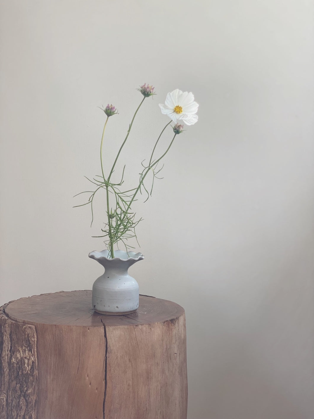 ruffle bud vase 470 - one of a kind - sea blue