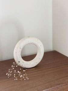 Large hoop vase - toi toi