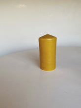 Load image into Gallery viewer, pure beeswax pillar candle
