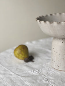 ruffle pedestal bowl 16 - cloud - extra large