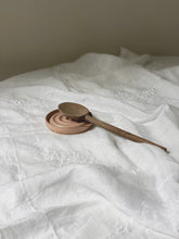 Load image into Gallery viewer, spoon rest - peach
