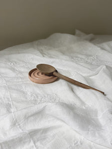 spoon rest - peach