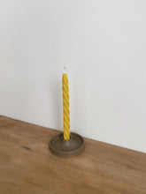 Load image into Gallery viewer, candle holder - moss

